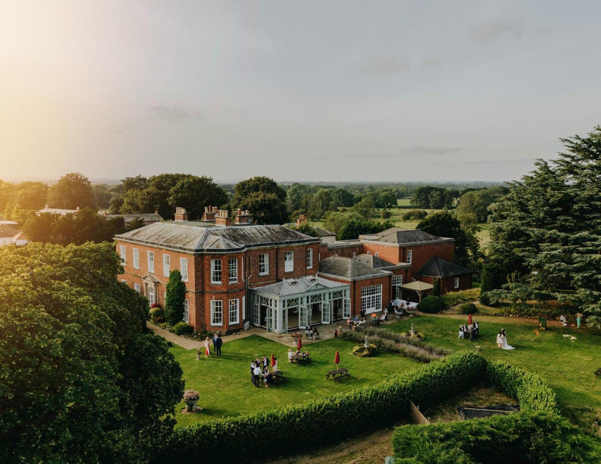 Dovecliff Hall Hotel Burton-upon-Trent Extérieur photo